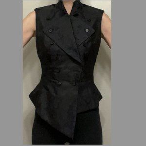 Norisol Ferrrari, black printed silk vest, tailored waist, size 0